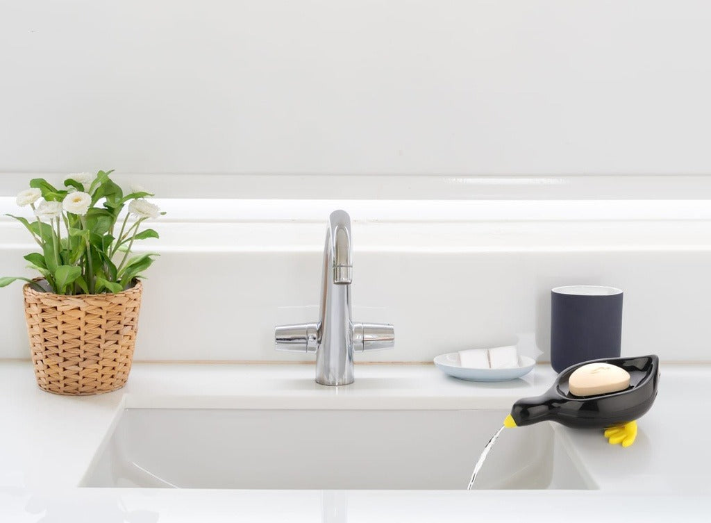 Kinon Duck-Shaped Self-Draining Soap Dish